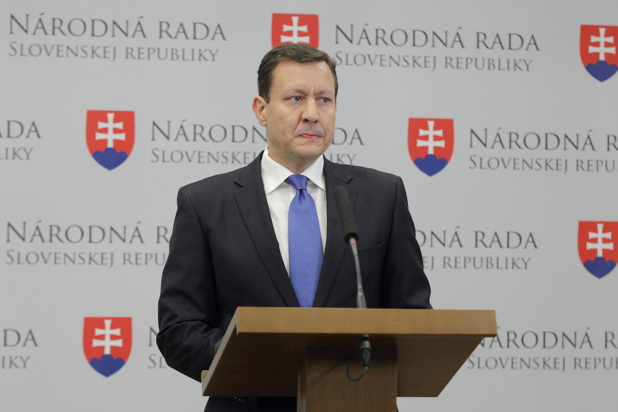 Bývalý poslanec sa po havárii vrátil do advokátskej služby.