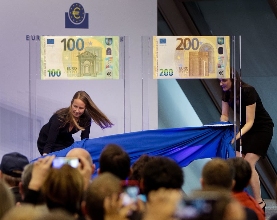 ECB predstavila nové bankovky.
