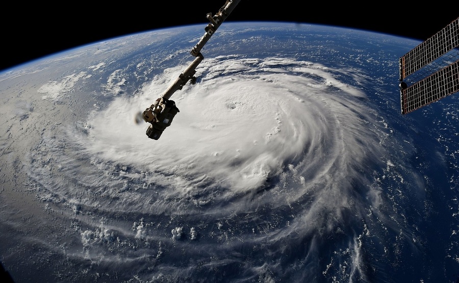 Príchod hurikánu Florence na