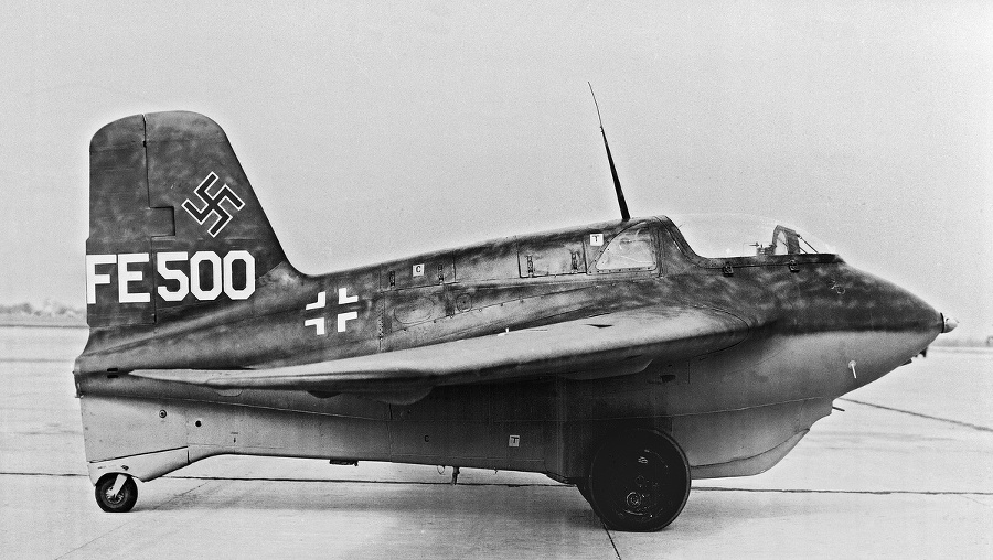 REVOLUČNÁ: Raketová stíhačka Messerschmitt Me 163 Komet s rýchlosťou 1004 km/h prekonala všetky vtedajšie rýchlostné rekordy.