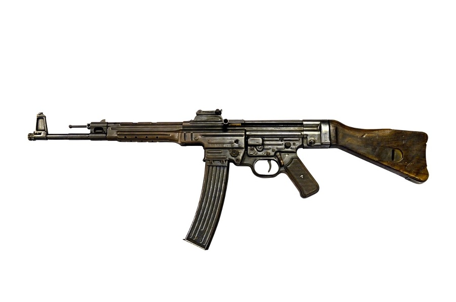 STURMGEWEHR 44