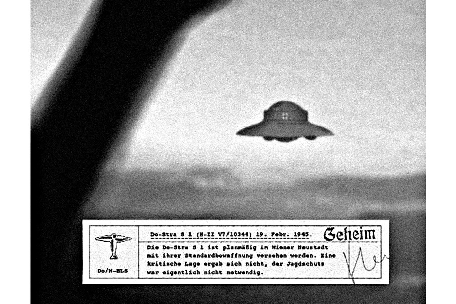 HOAX?: Haunebu malo byť antigravitačné nacistické lietadlo schopné kolmého aj vtertikálneho letu. 