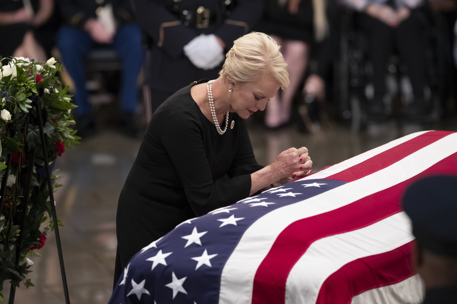 Manželka zosnulého Cincy McCain