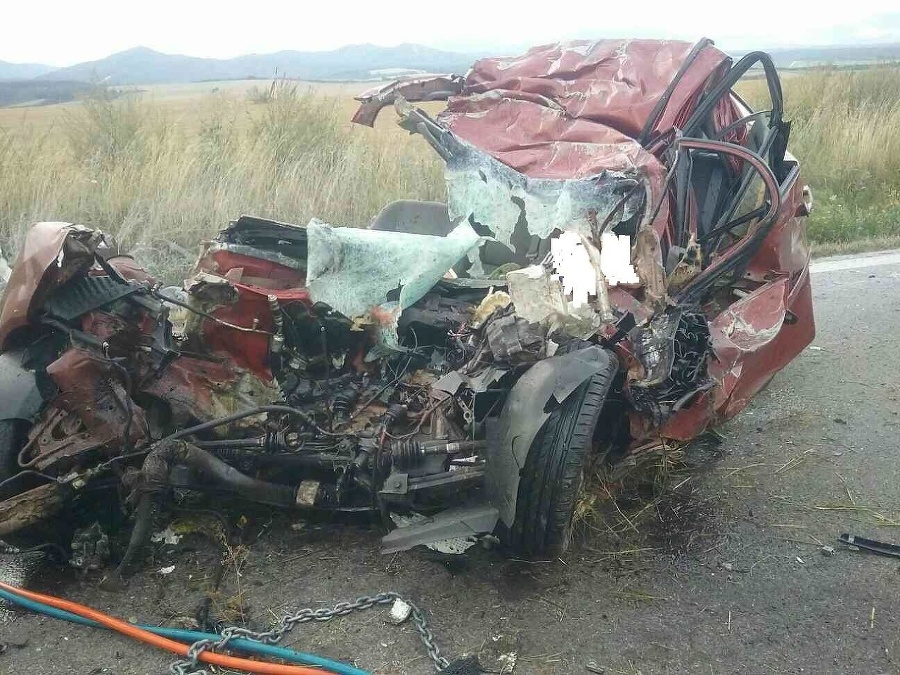 Pri nehode zahynula vodička.