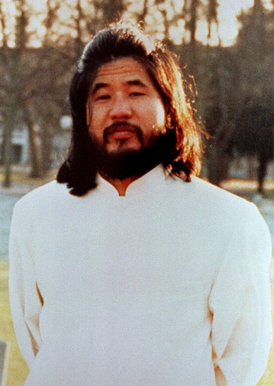 Šok Asahara. 