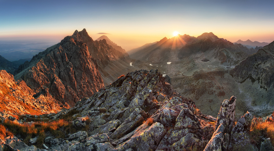Mountain panorama with sun