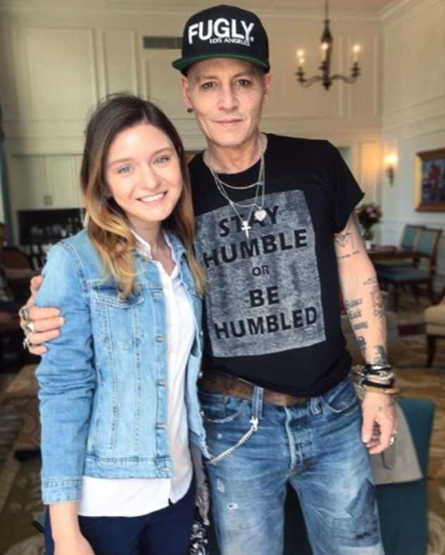 Johny Depp s fanúšičkou. 