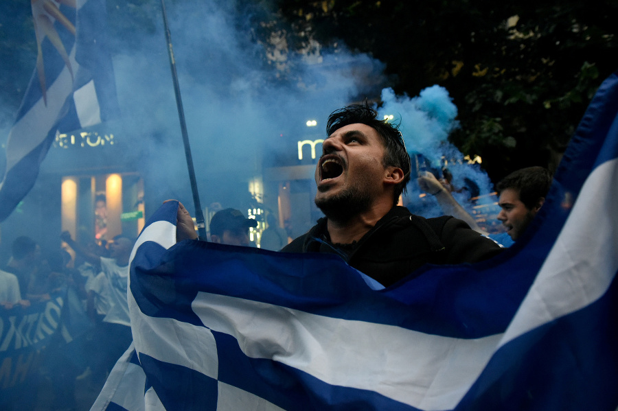 Nespokojní Gréci demonštrovali. 