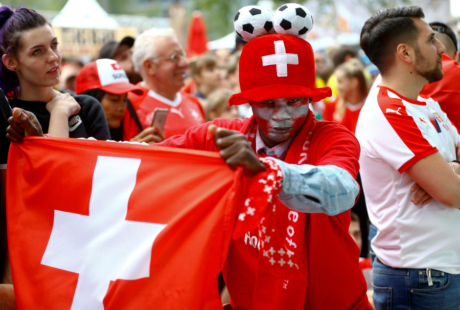 Švajčiarski fanúšikovia sa tešia