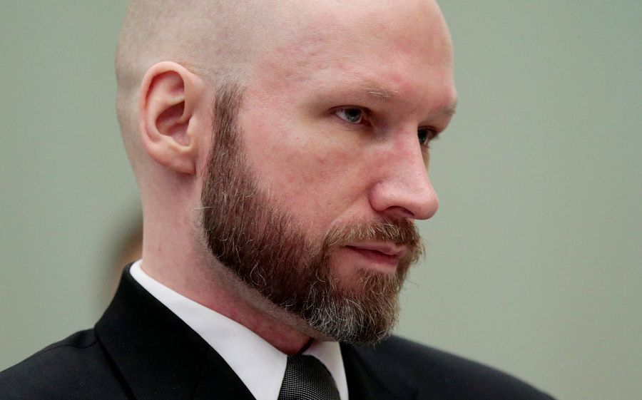 Breivik bojoval pred súdom