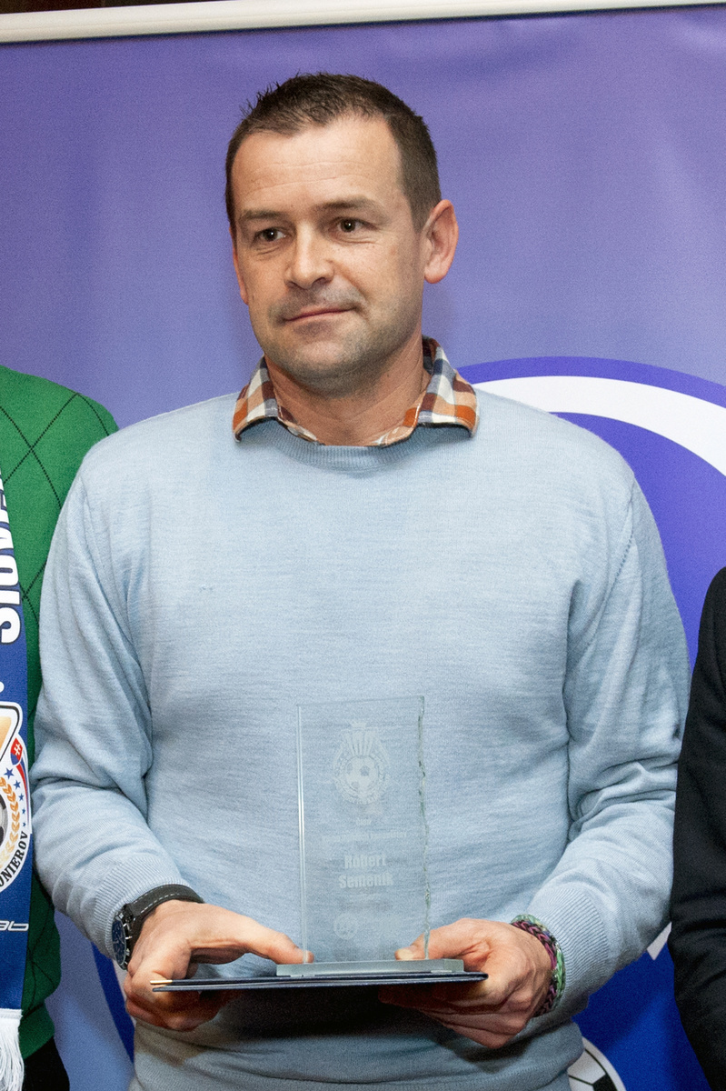 Róbert Semeník