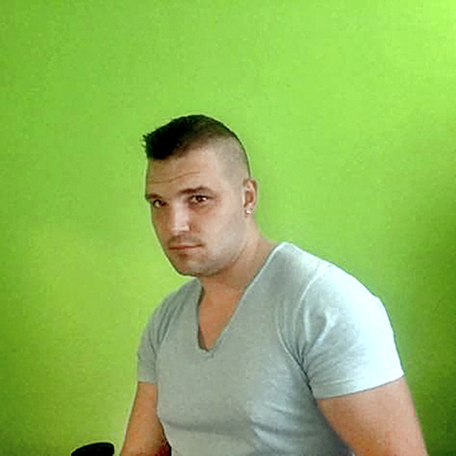 Branislav (26) je vo