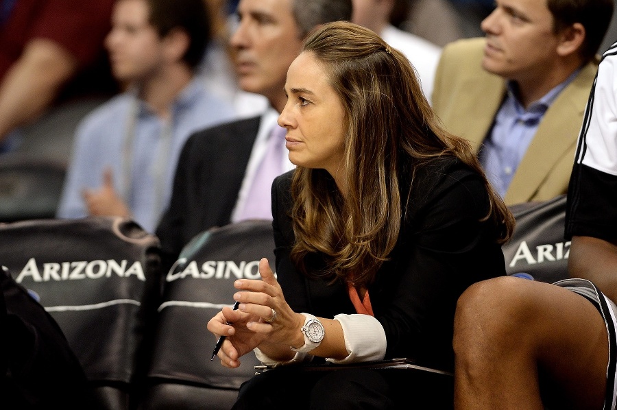 Becky Hammonová sa môže