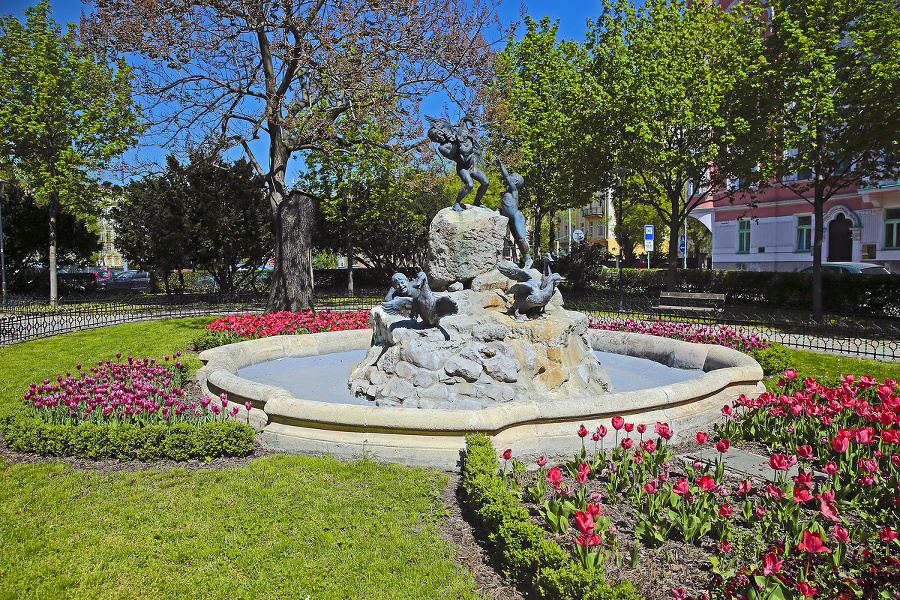 Kačacia fontána