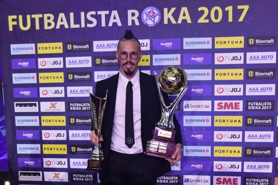 Hamšík s trofejou Futbalista roka