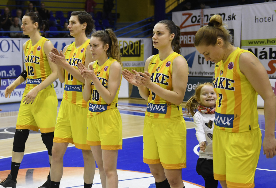 Basketbalistky Good Angels Košice.