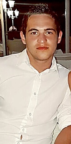 Marián (23) s otcom