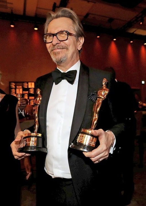 Gary Oldman sa napokon