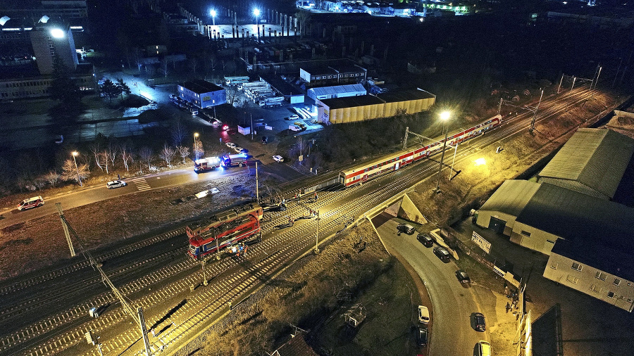 Čelná zrážka vlakov spôsobila