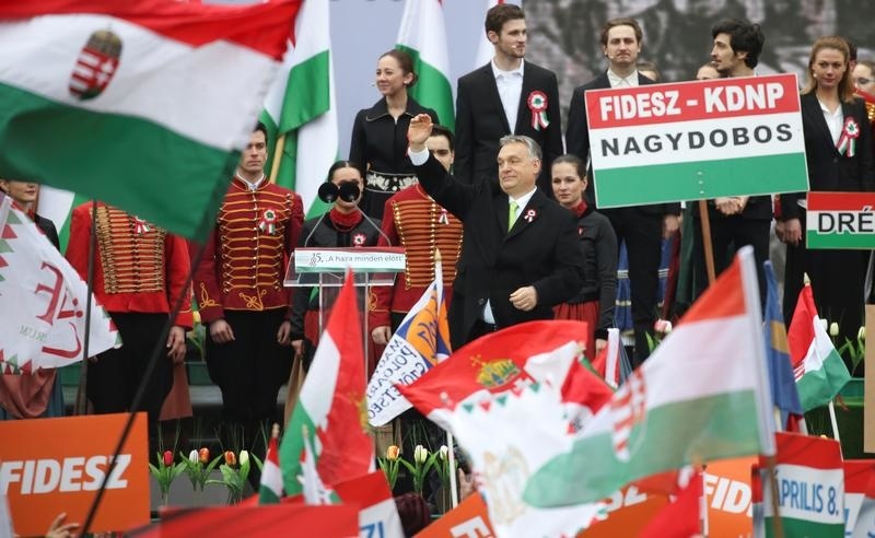 Orbán opäť vytiahol svoje