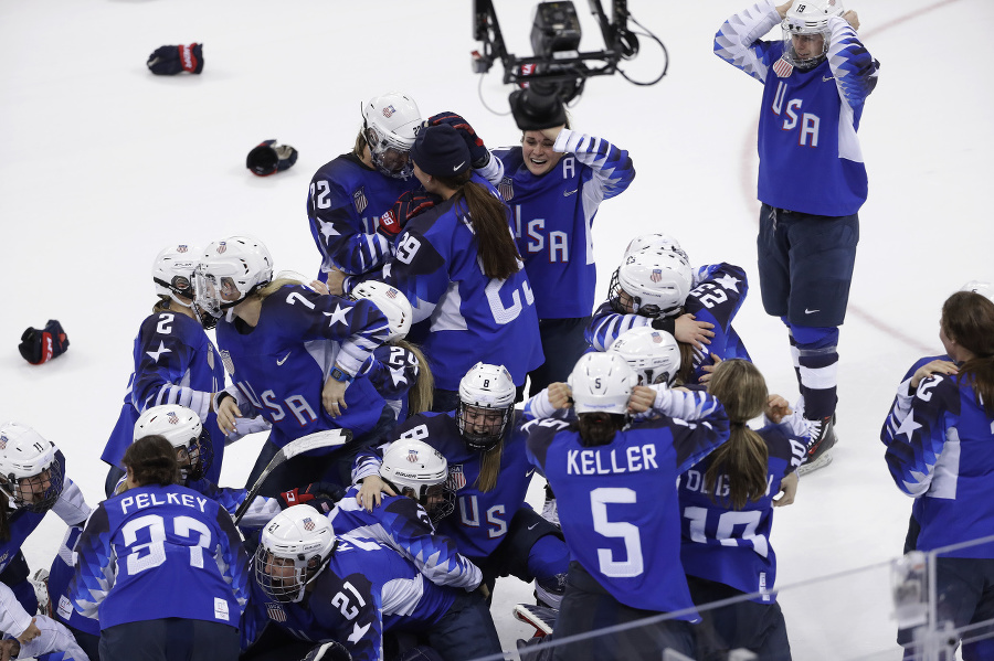 USA vyhralo ženský hokejový