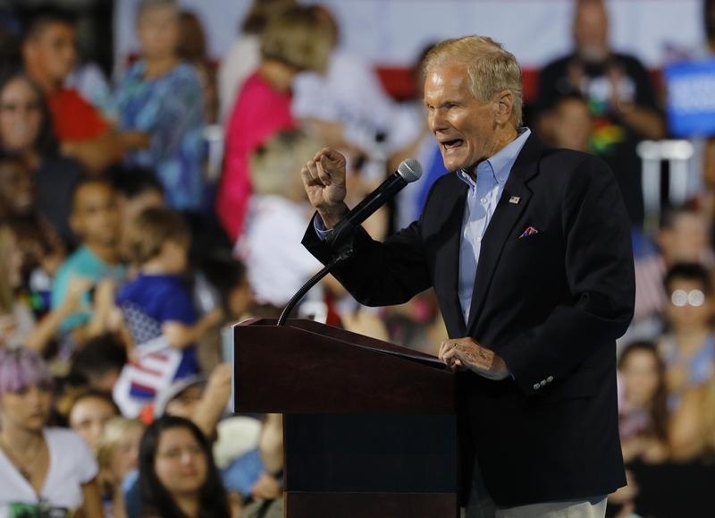 Bill Nelson skritizoval Trumpa.