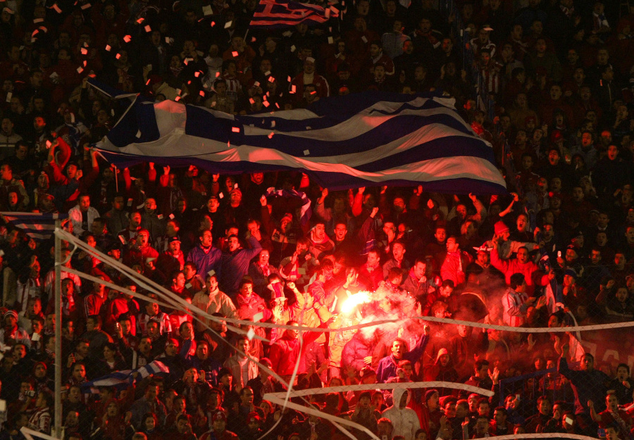 Fanúšikovia Olympiakosu spôsobili tímu