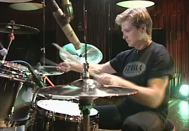 Pat Torpey zomrel vo