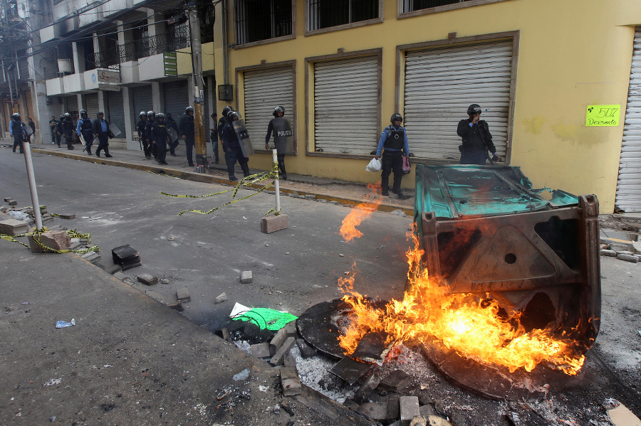 Nepokoje v uliciach Hondurasu