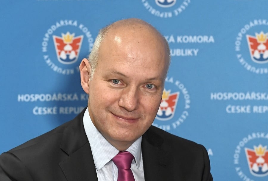 Pavel Fischer (52).
