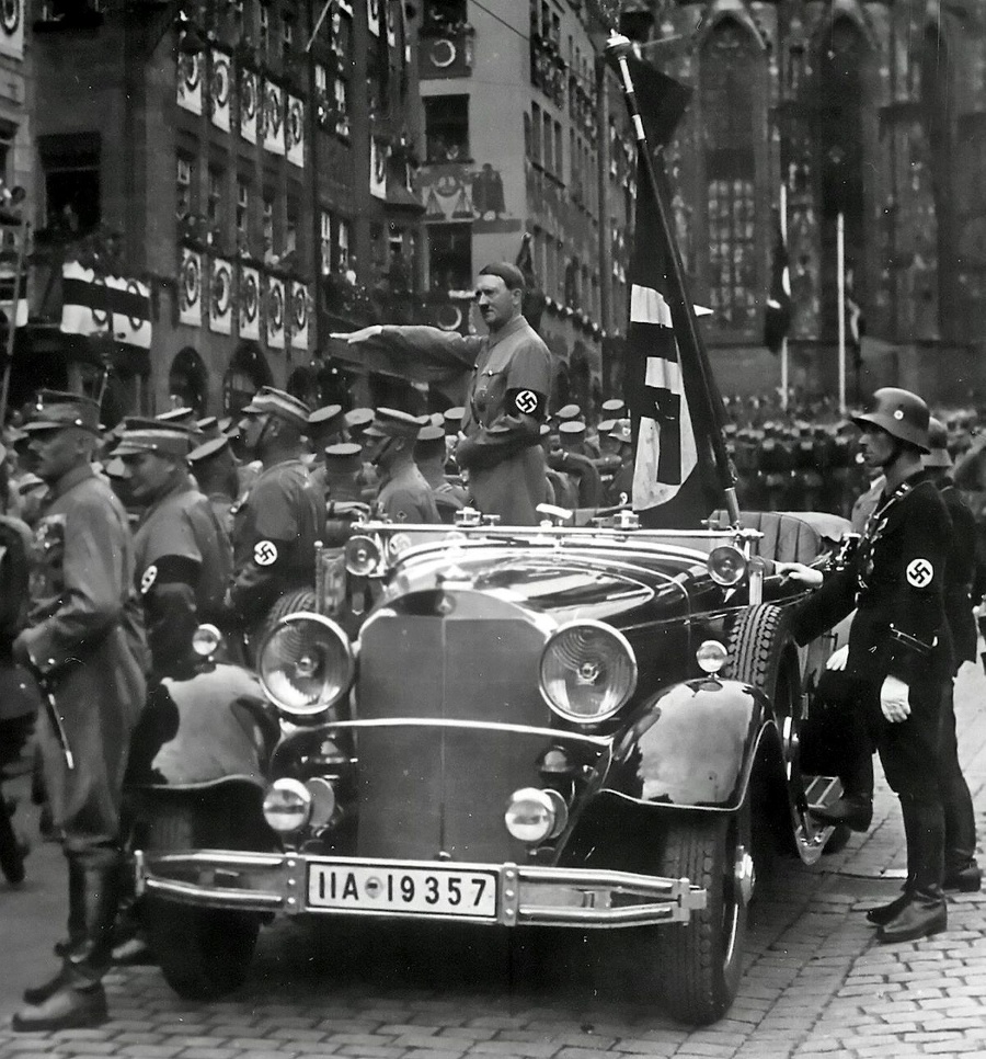 Hitler používal mercedes počas