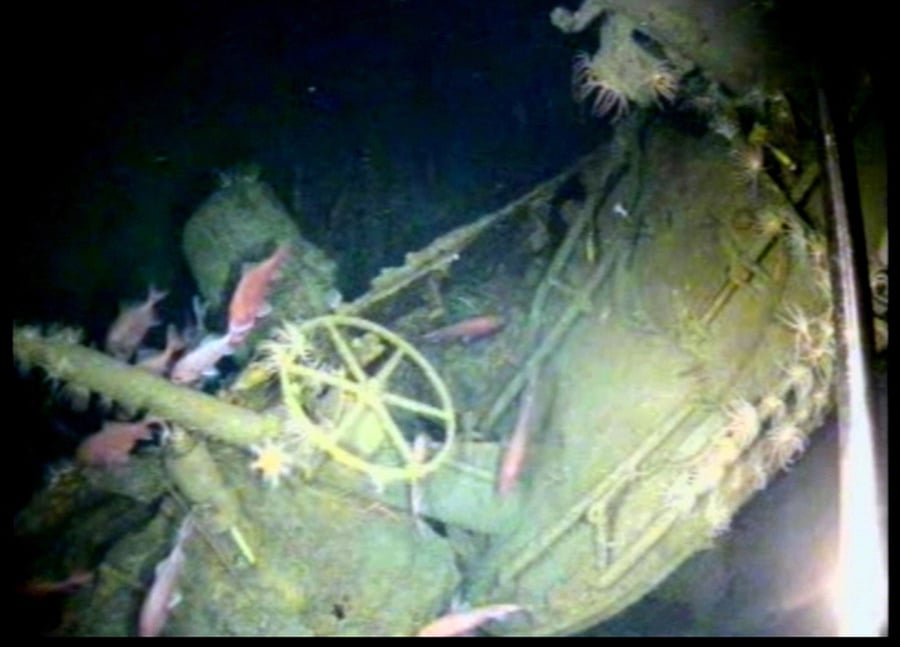 Ponorku našli po 103