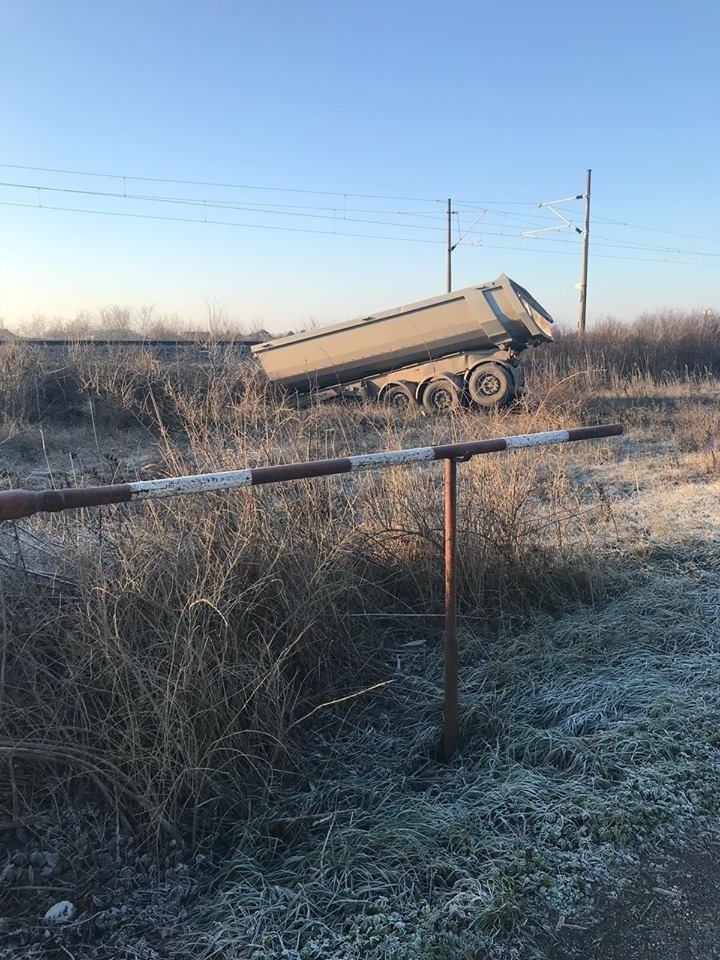 Nákladné auto po zrážke