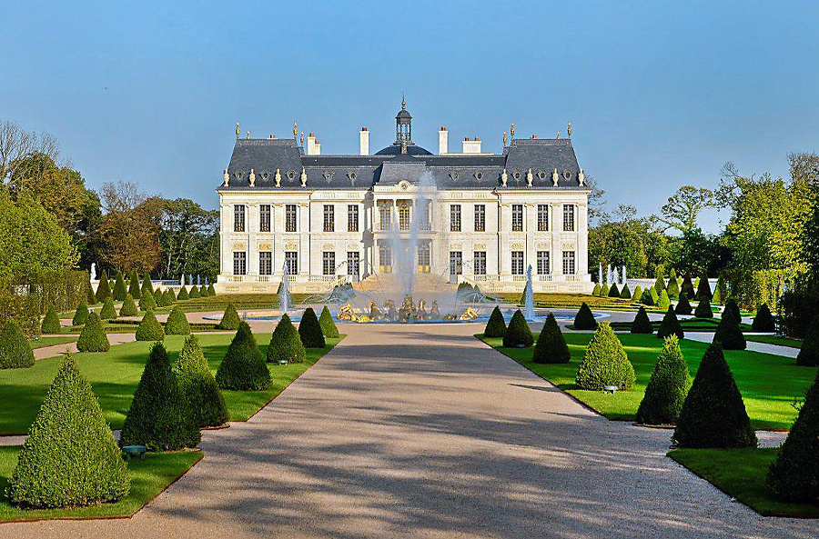 Chateau Louis XIV postavili