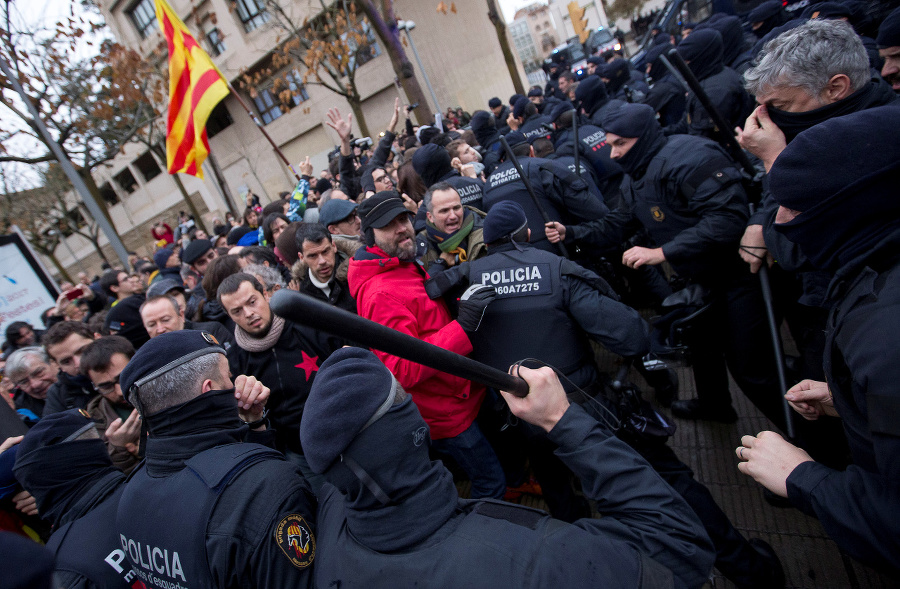 Pri proteste došlo k