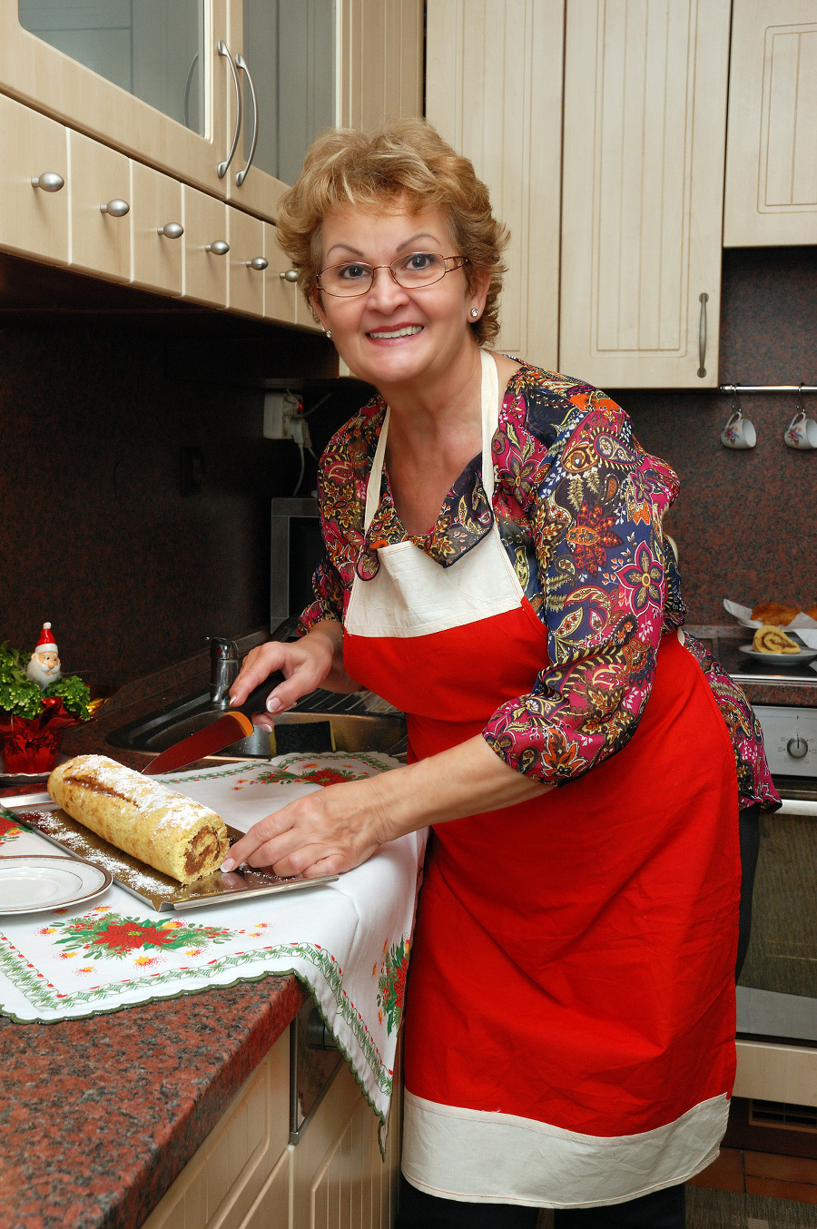 Gizka Oňová v kuchyni.