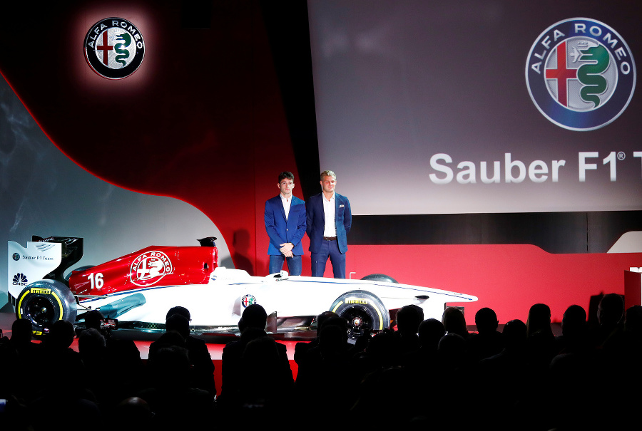 Tím Sauber predstavil jazdcov