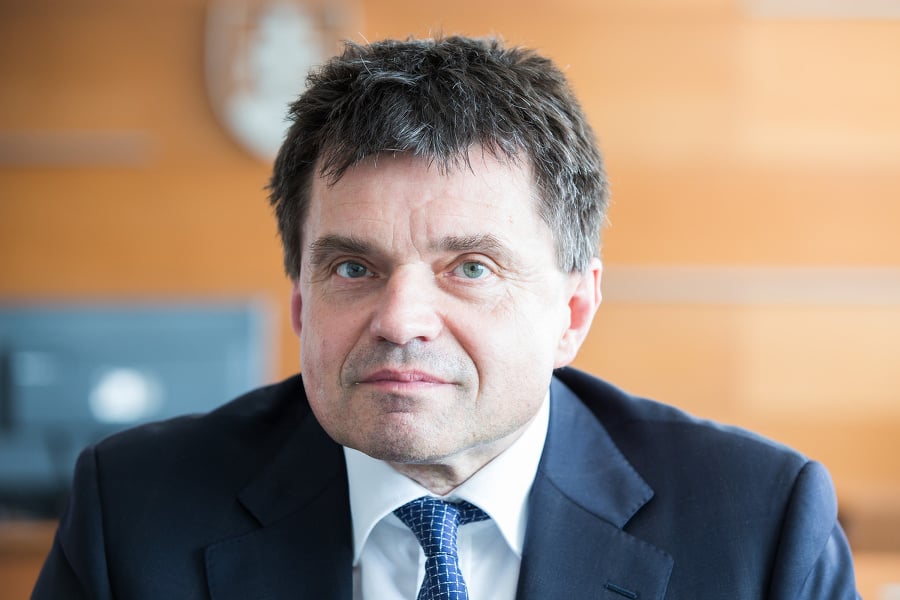 Minister Peter Plavčan zatiaľ