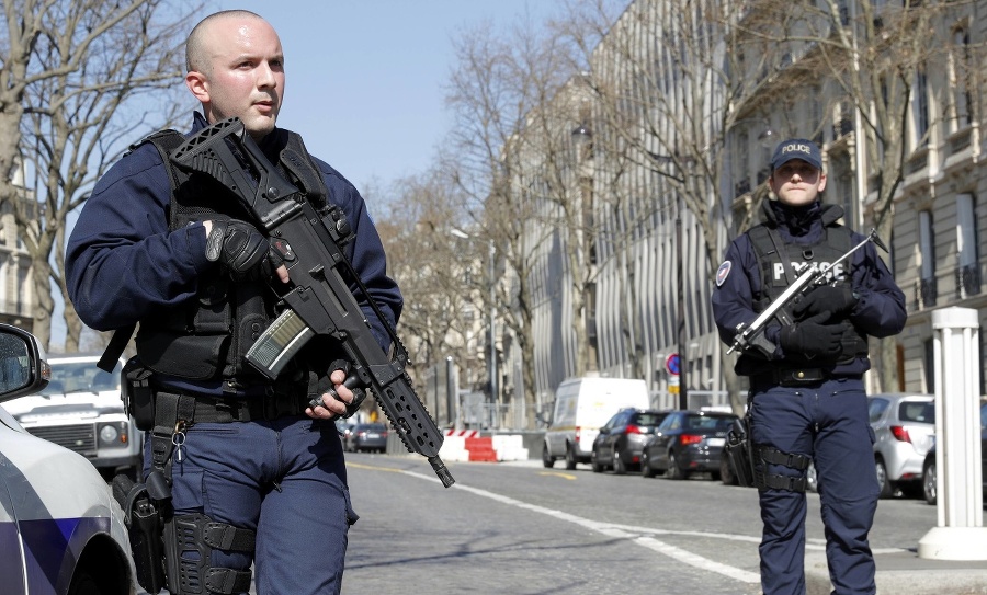 Parížske bezpečnostné zložky sú