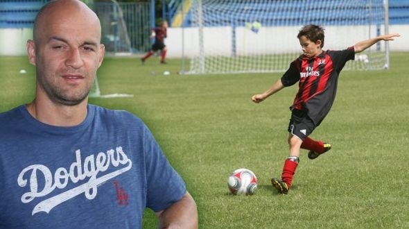 Hrdý otec Pavol Demitra sa teší zo synovho zápalu pre šport.