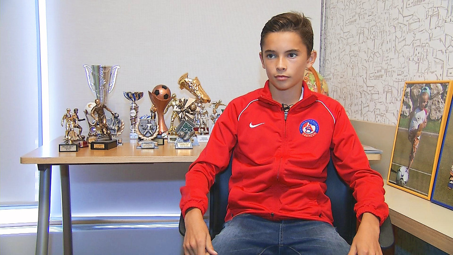 Syn Demitru hráva za žiakov Trenčína do 12 rokov.