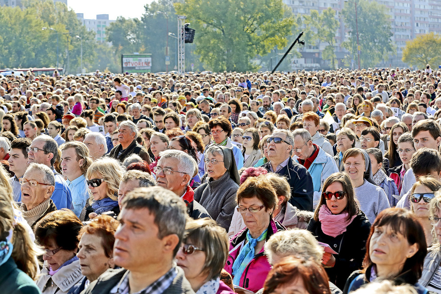 Obrovský počet veriacich: Ceremónie