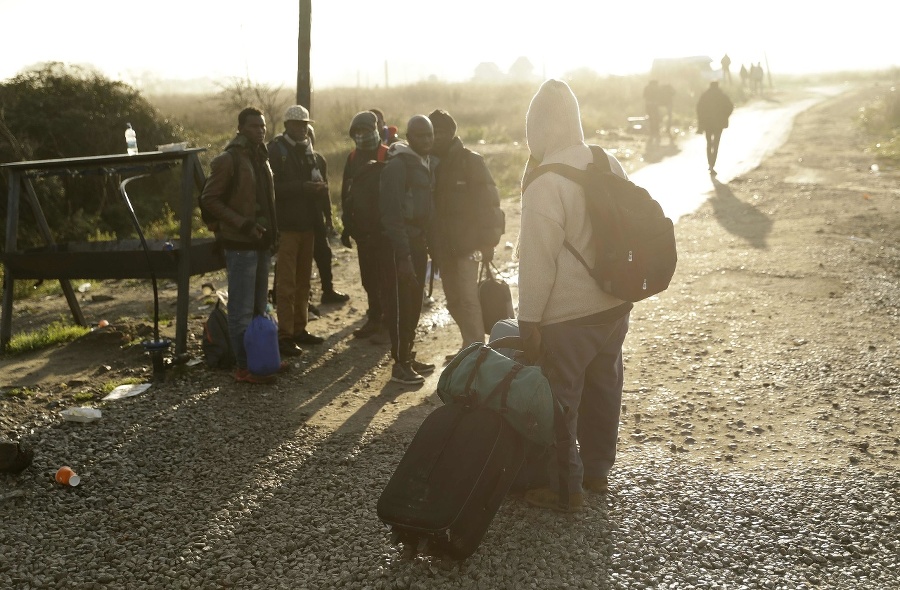 Calais stále nie je úplne prázdny.
