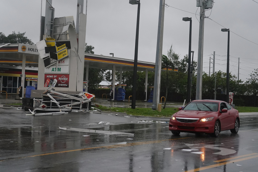 Zničená pumpa na Floride.