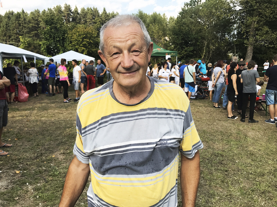 Dušan Venglár (65), dôchodca.