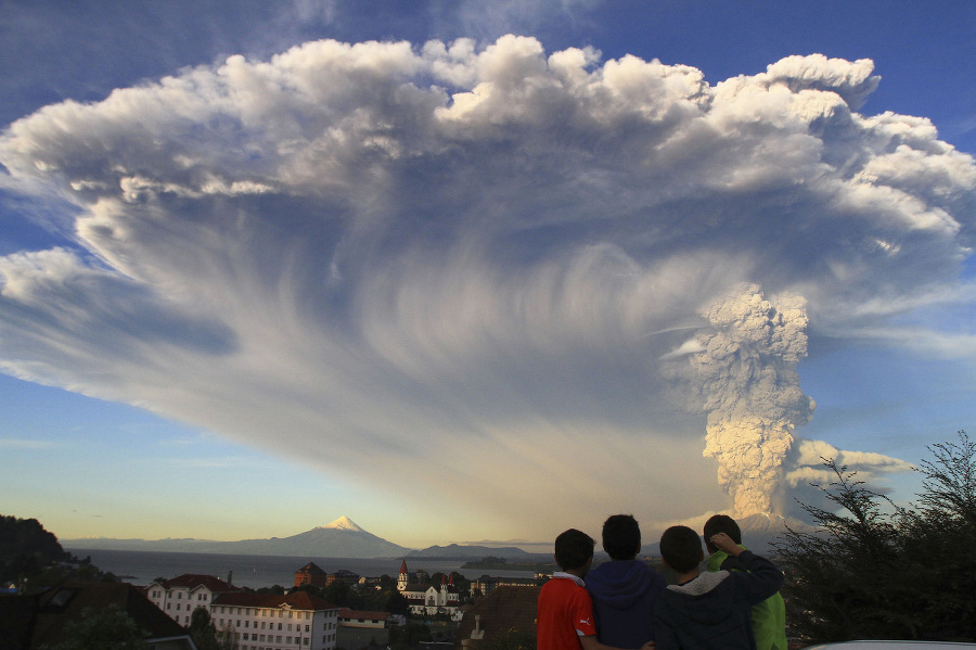 Takéto divadlo predviedla sopka