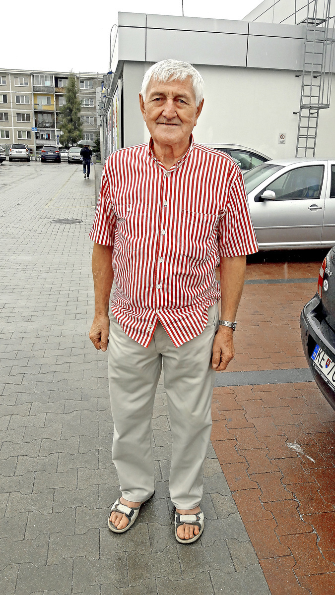 Štefan Tobakoš (74), Košice.