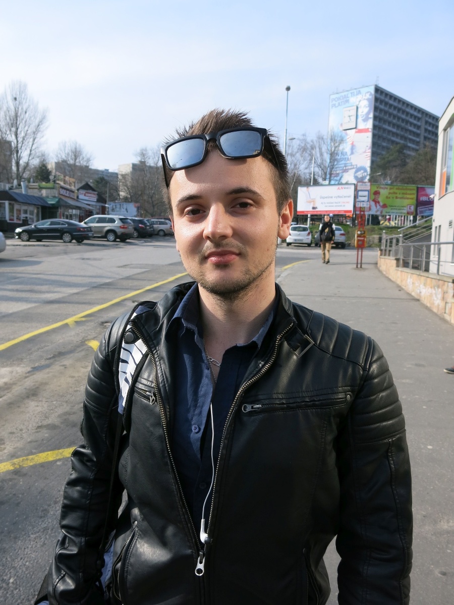 Dušan (23), študent geografie.