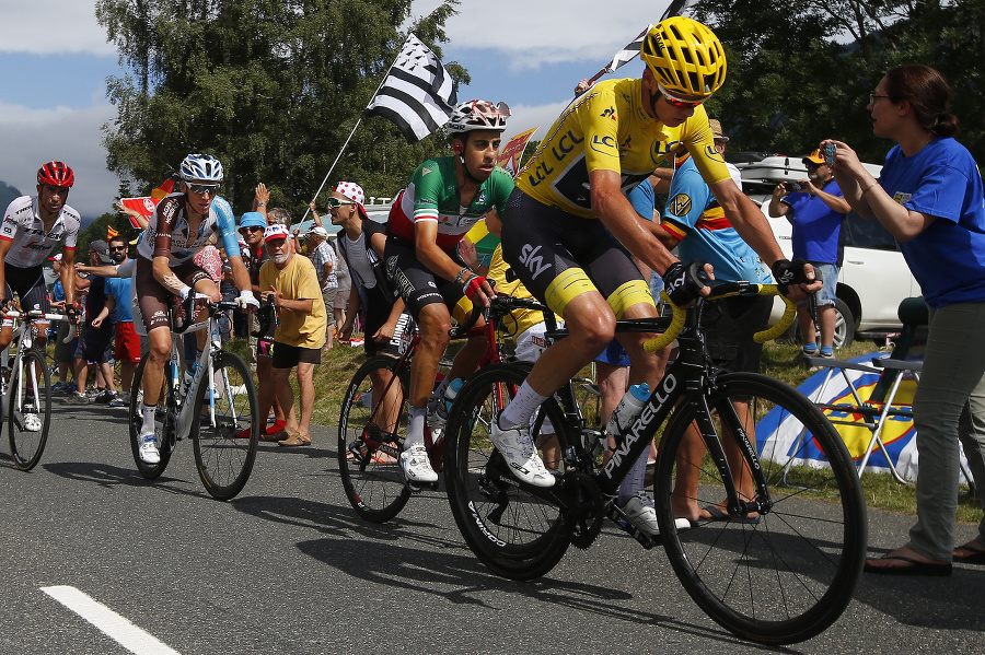 Tour de France je