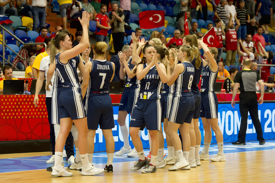 Naše basketbalistky zvládli dramatický